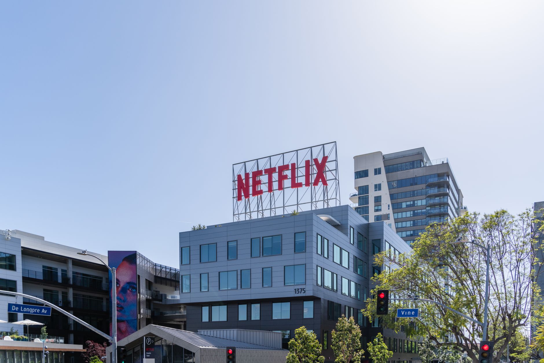 Exterior view of Netflix headquarters in Los Angeles under a clear sky.